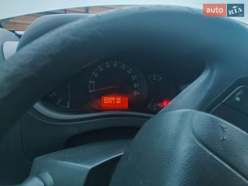 Грузовой фургон Opel Movano 2013 в Ровно