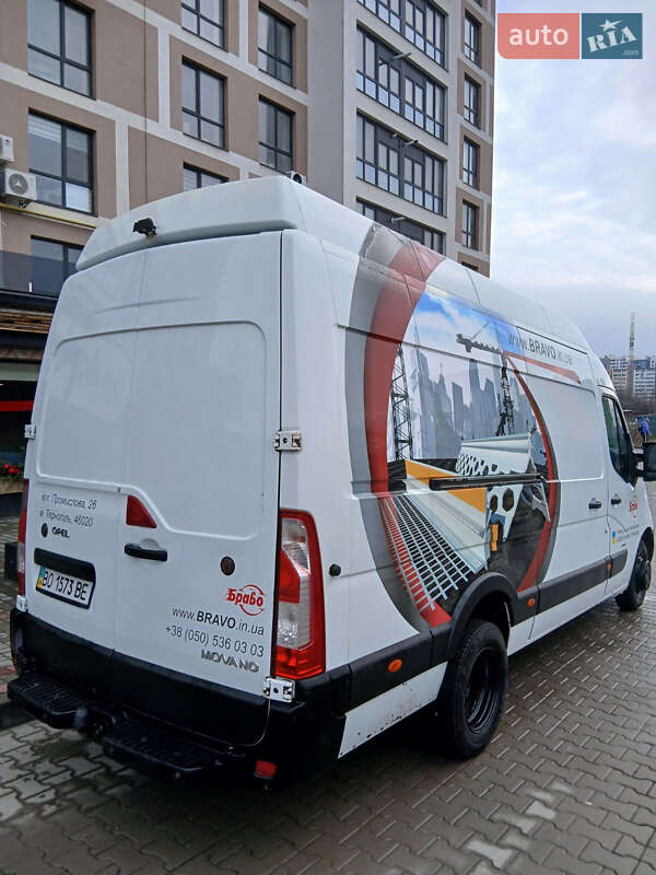Вантажний фургон Opel Movano 2012 в Тернополі