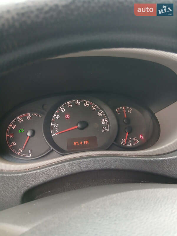 Вантажний фургон Opel Movano 2012 в Тернополі