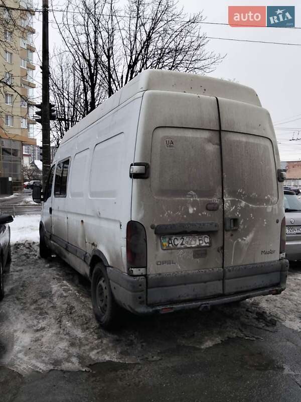Грузопассажирский фургон Opel Movano 2004 в Луцке