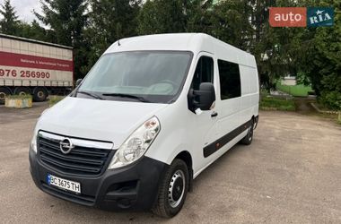 Грузопассажирский фургон Opel Movano 2017 в Стрые