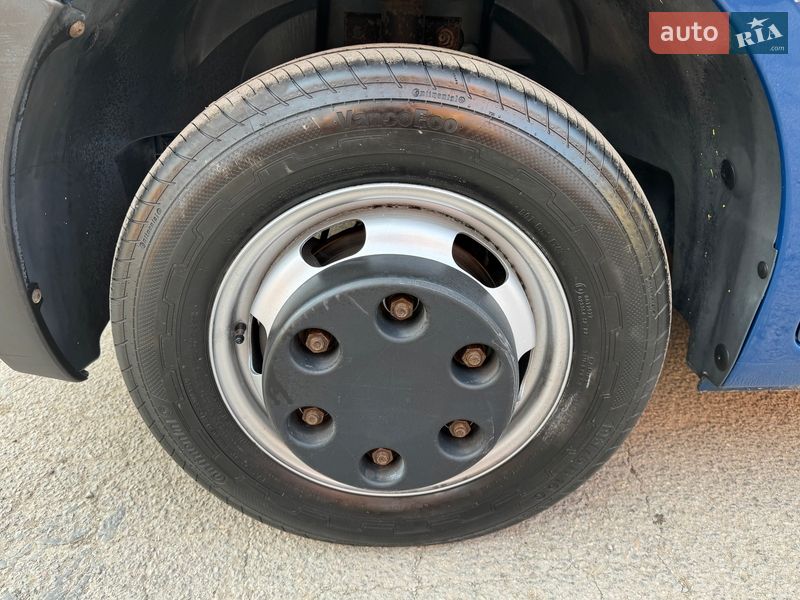 Вантажний фургон Opel Movano 2015 в Вінниці