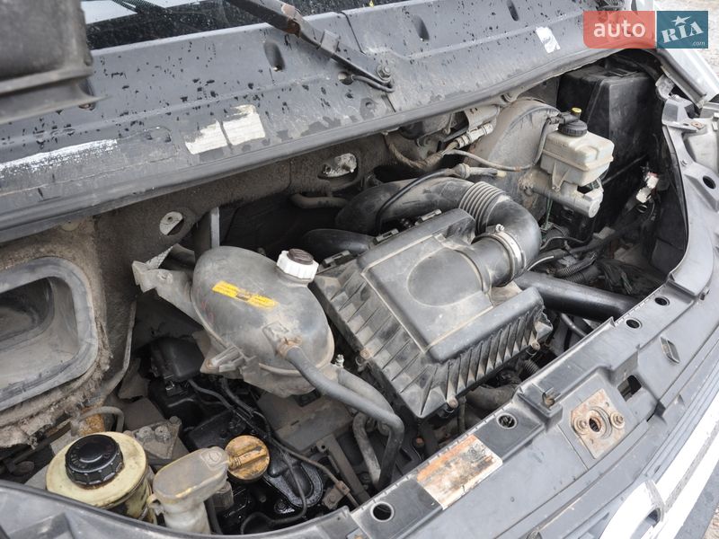 Вантажний фургон Opel Movano 2005 в Львові