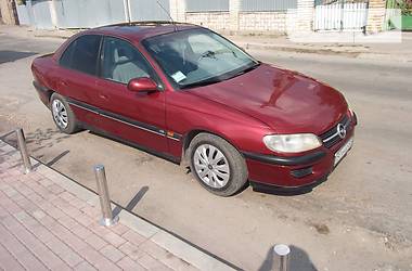 Седан Opel Omega 1995 в Тернополе