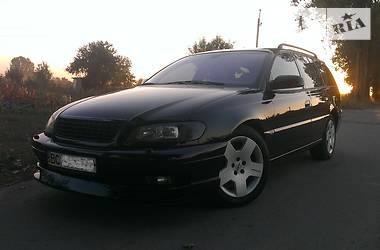 Універсал Opel Omega 2002 в 