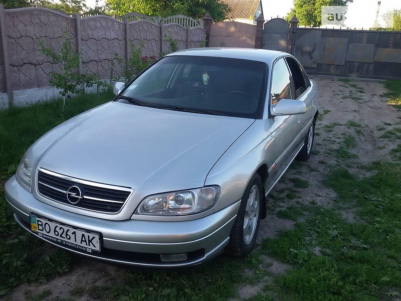 Седан Opel Omega 2000 в Луцке