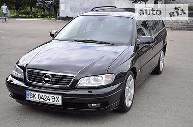 Универсал Opel Omega 2003 в Ровно