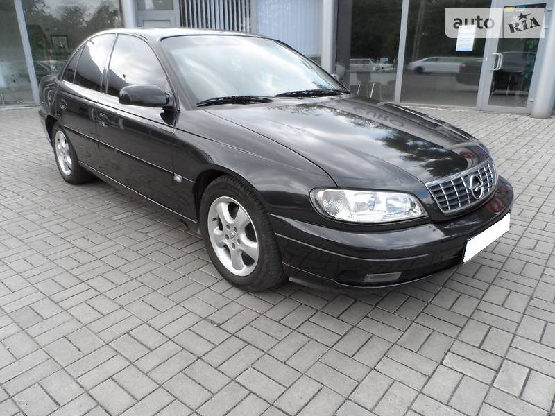 Opel Omega 2000 года
