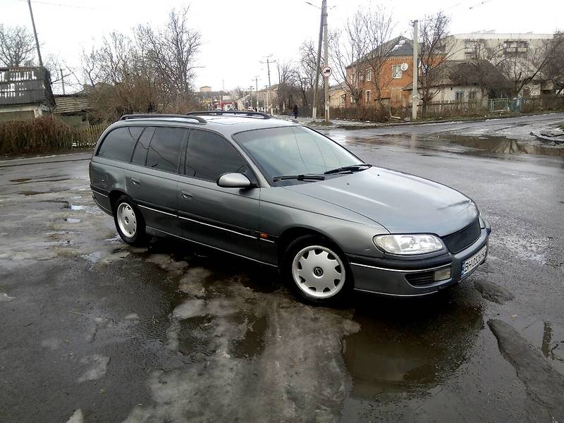 Универсал Opel Omega 1995 в Кропивницком