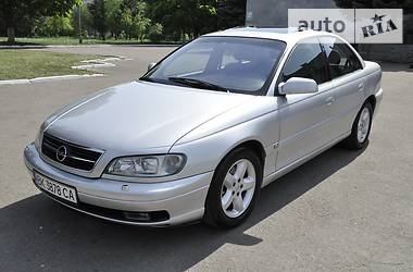 Седан Opel Omega 2002 в Ровно