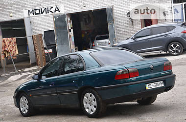 Седан Opel Omega 1994 в Дніпрі