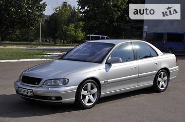 Седан Opel Omega 2003 в Рівному