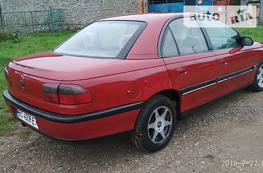 Седан Opel Omega 1995 в Самборе