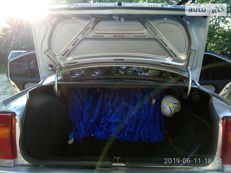 Седан Opel Omega 1988 в Світловодську