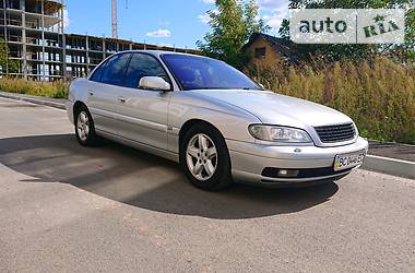 Седан Opel Omega 2003 в Львове