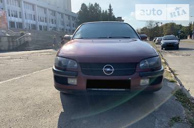 Седан Opel Omega 1998 в Тернополе