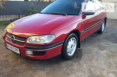 Седан Opel Omega 1995 в Бердичеве