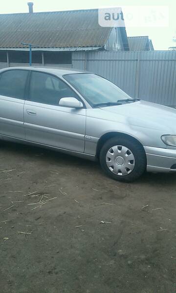 Седан Opel Omega 1995 в Кропивницком