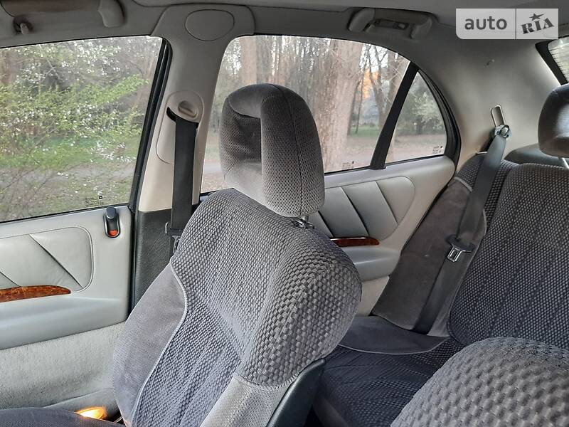 Седан Opel Omega 1995 в Хмельницькому