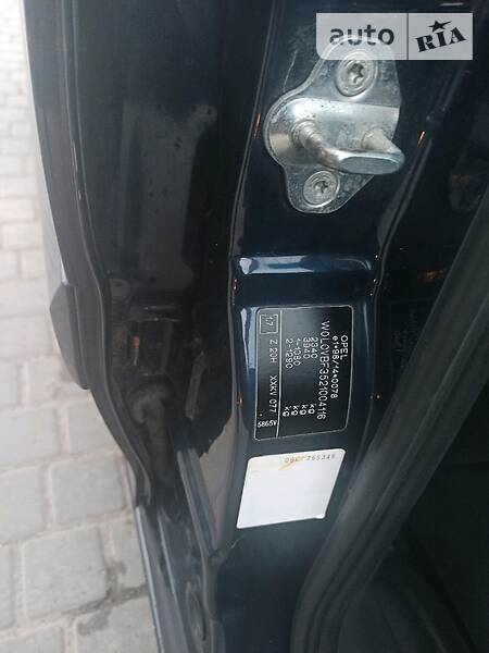 Універсал Opel Omega 2002 в Луцьку