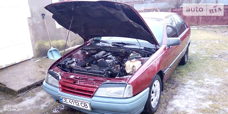 Седан Opel Omega 1990 в Черновцах