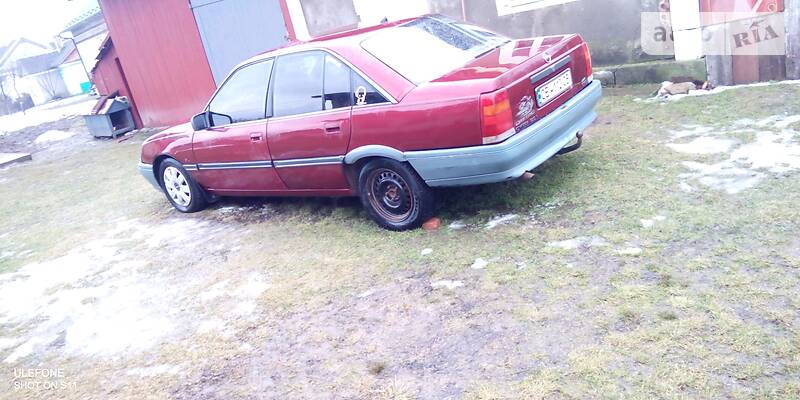 Седан Opel Omega 1990 в Черновцах