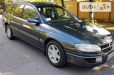 Універсал Opel Omega 1995 в 