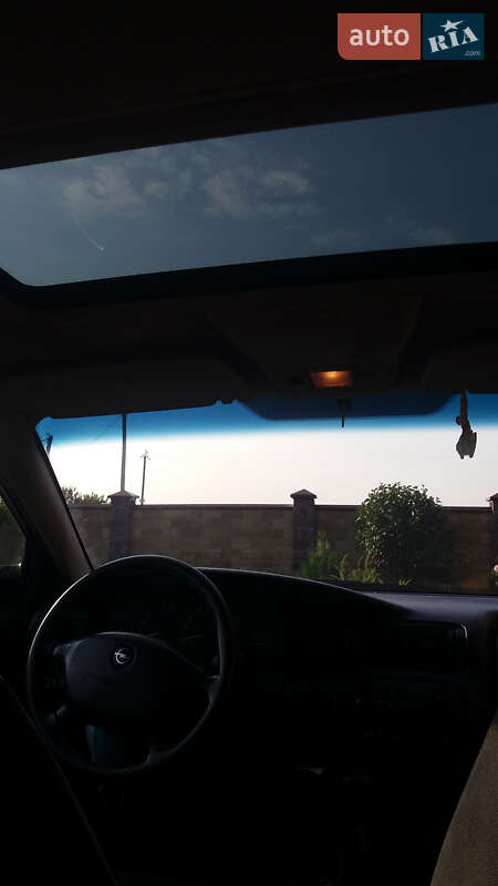 Универсал Opel Omega 1997 в Луцке