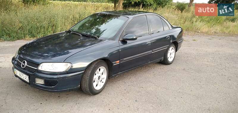Седан Opel Omega 1995 в Гадячі