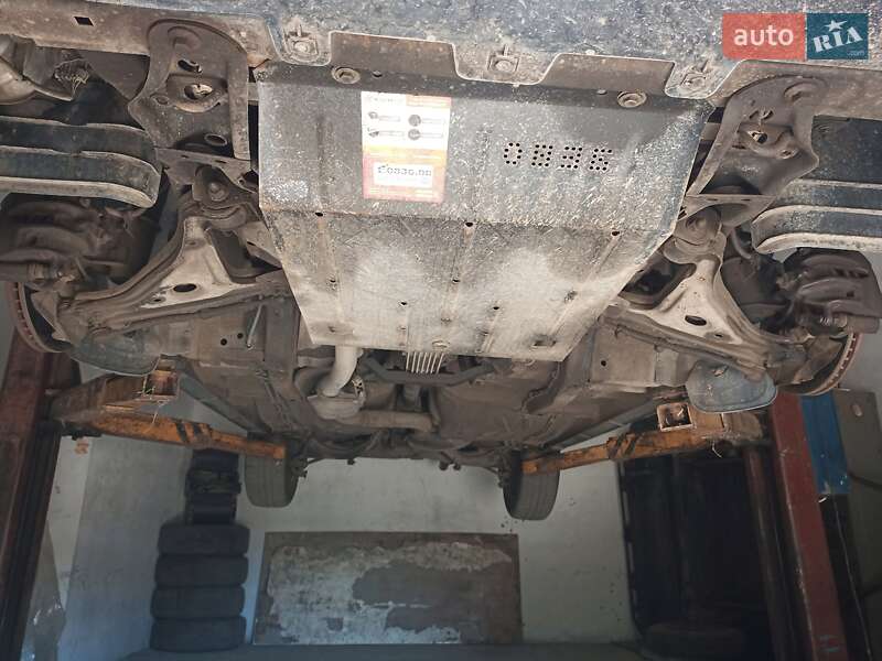 Седан Opel Omega 2003 в Черкасах
