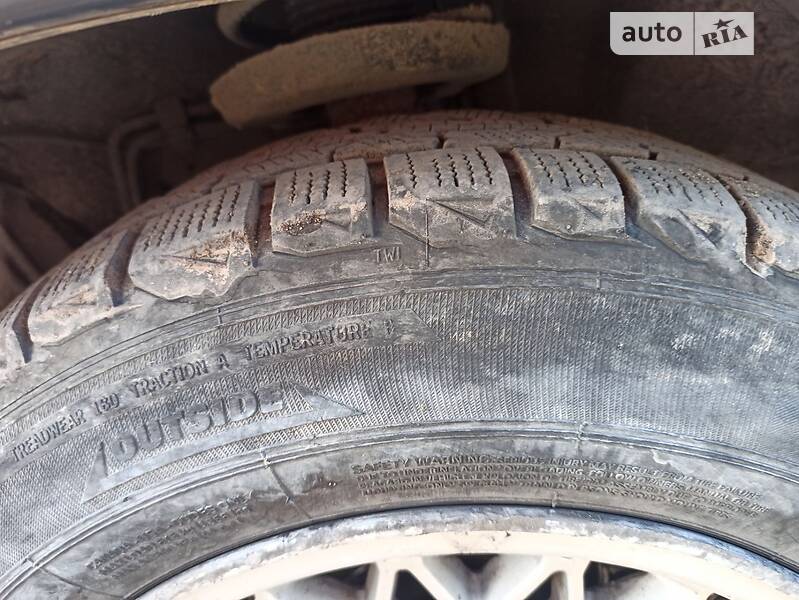 Седан Opel Omega 1995 в Новой Ушице