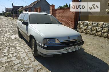 Универсал Opel Omega 1991 в Чопе