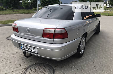 Седан Opel Omega 2002 в Ковеле