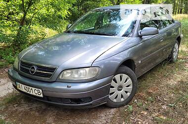 Седан Opel Omega 2002 в Малині