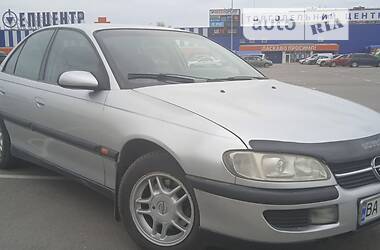 Седан Opel Omega 1998 в Житомире