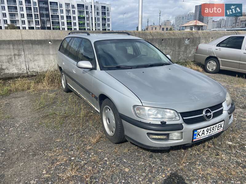 Универсал Opel Omega 1998 в Киеве