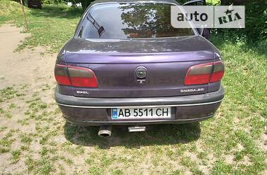 Седан Opel Omega 1995 в Жмеринке