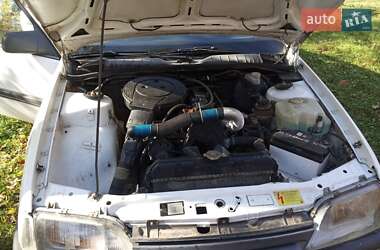 Седан Opel Omega 1989 в 