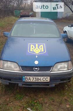 Седан Opel Omega 1991 в Нововоронцовке