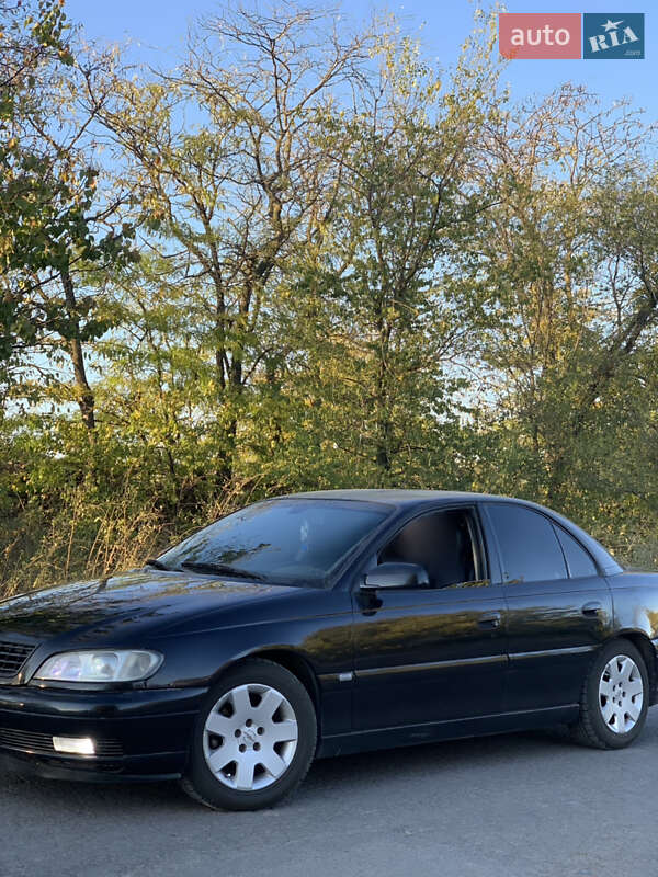 Седан Opel Omega 2002 в Кривом Роге