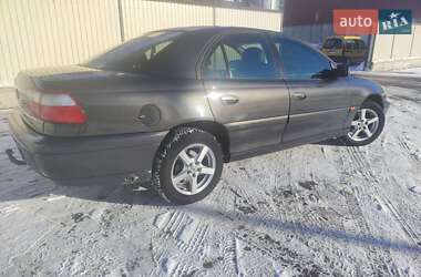 Седан Opel Omega 2000 в 