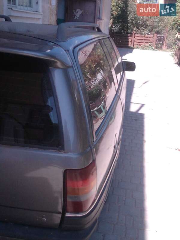 Универсал Opel Omega 1991 в Белгороде-Днестровском