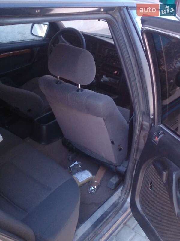 Универсал Opel Omega 1991 в Белгороде-Днестровском