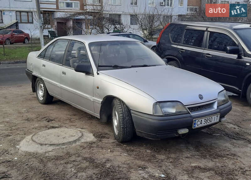 Седан Opel Omega 1987 в Черкассах