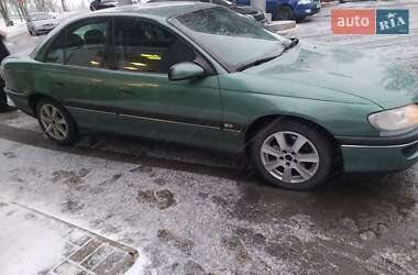 Седан Opel Omega 1998 в Покровске