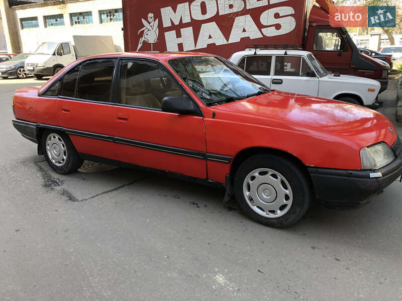 Седан Opel Omega 1987 в Одессе