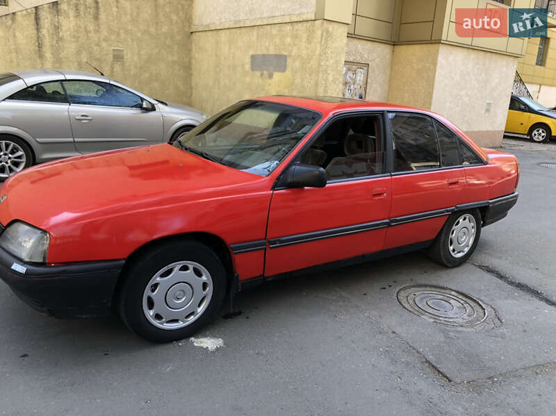Седан Opel Omega 1987 в Одессе