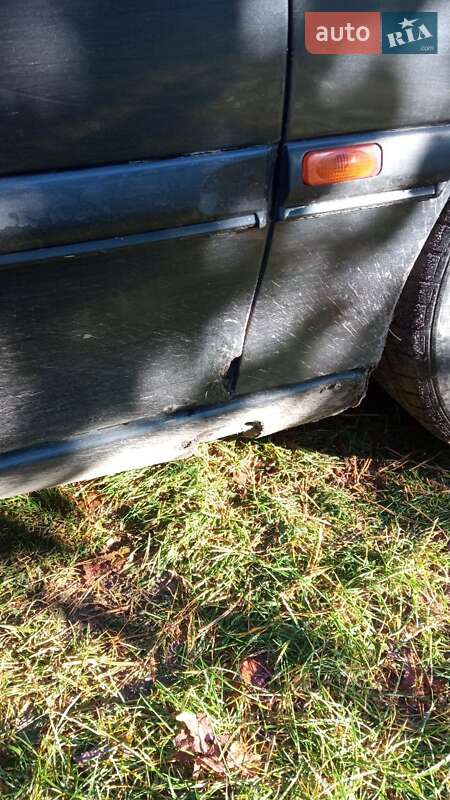 Седан Opel Omega 1994 в Буську