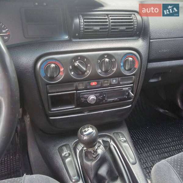 Седан Opel Omega 1998 в Вінниці