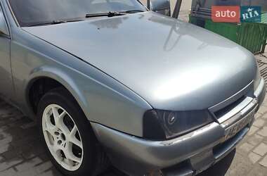 Седан Opel Omega 1988 в Дніпрі